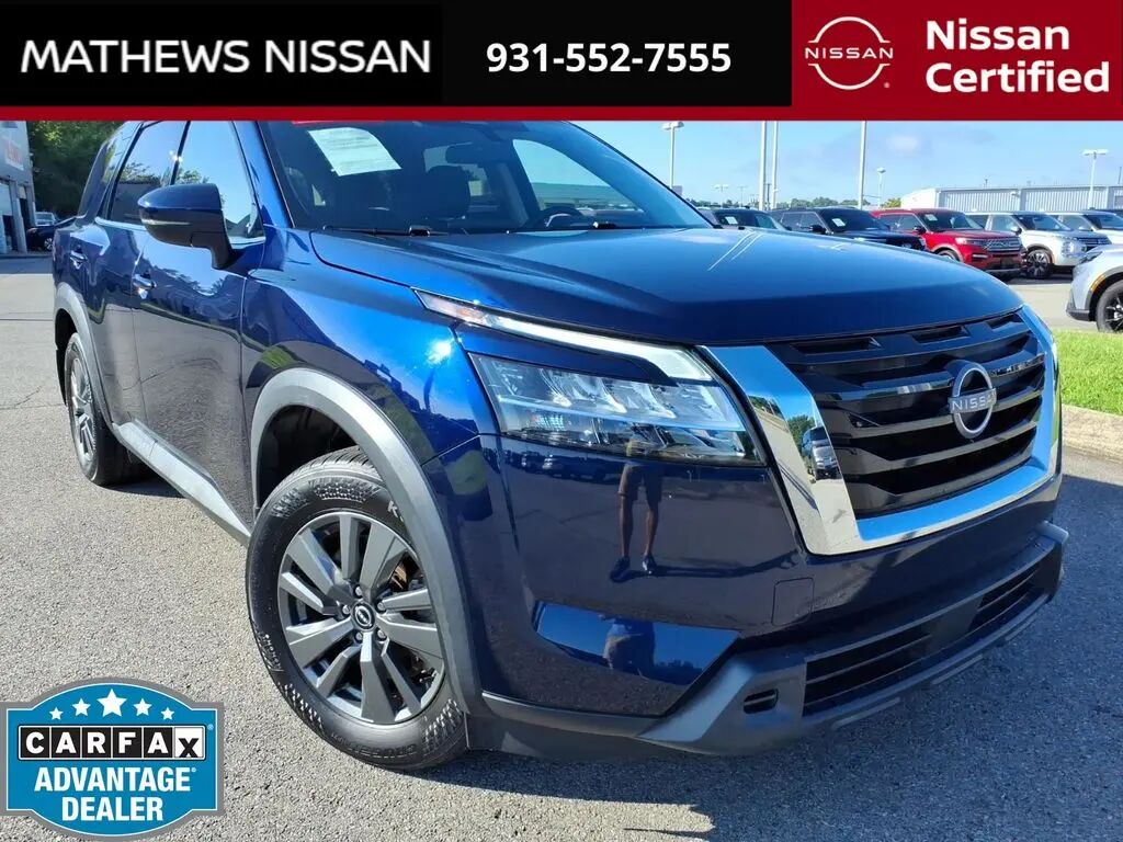 2022 Nissan Pathfinder S — photo 1 of 13