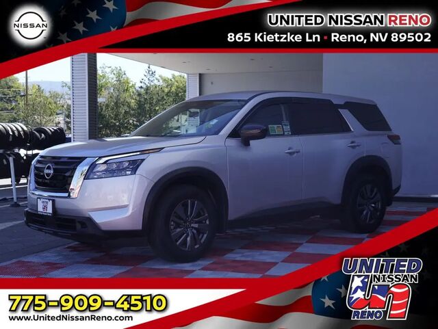 2025 Nissan Pathfinder S