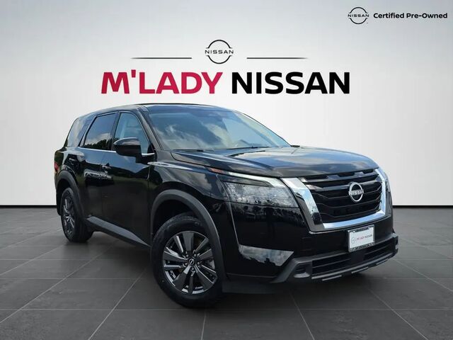 2024 Nissan Pathfinder S