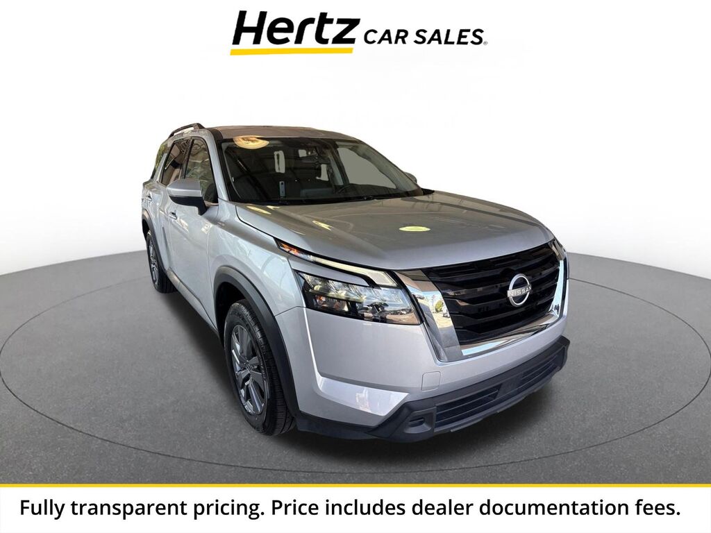 2025 Nissan Pathfinder SV — photo 1 of 23