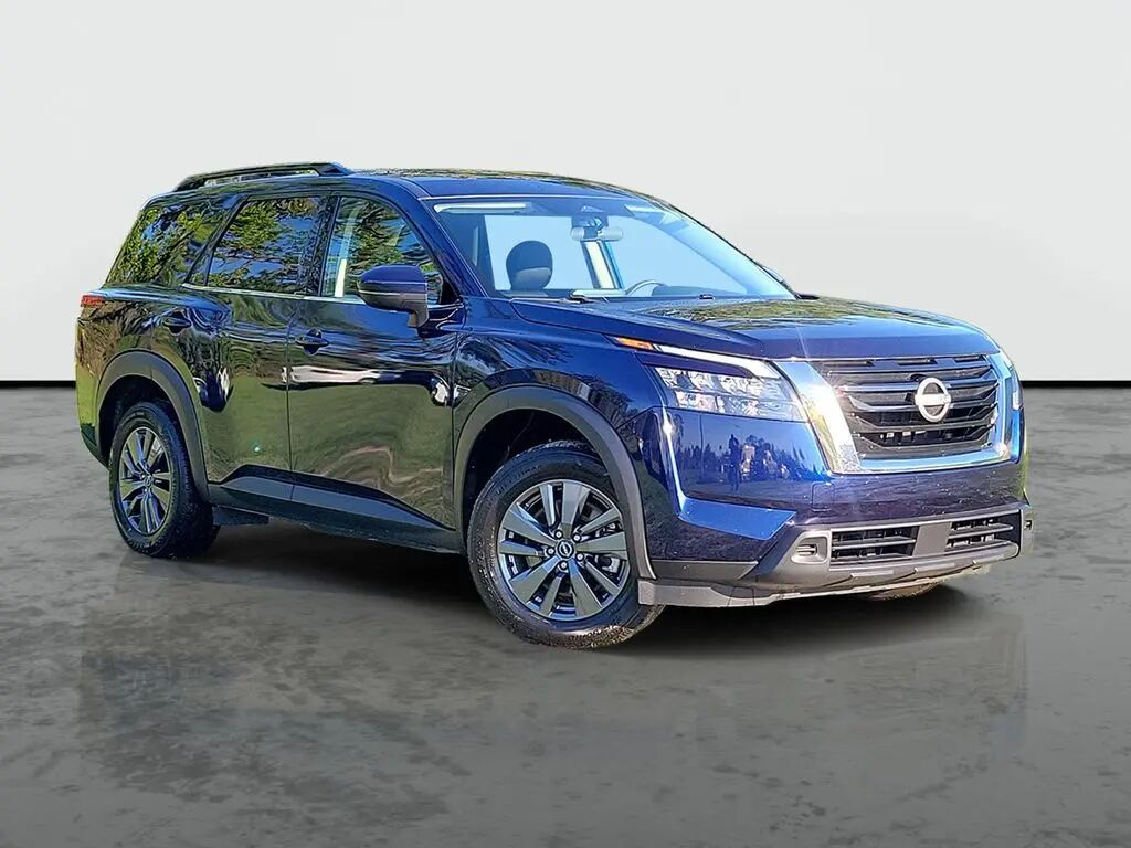 2024 Nissan Pathfinder SV — photo 1 of 12