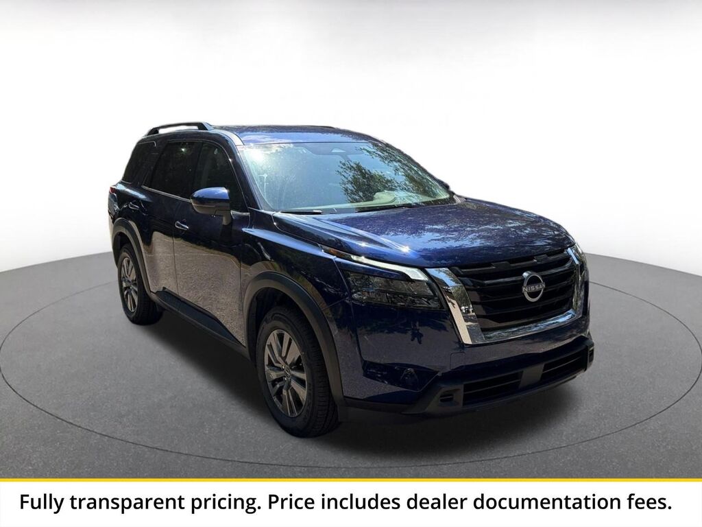 2025 Nissan Pathfinder SV — photo 1 of 29