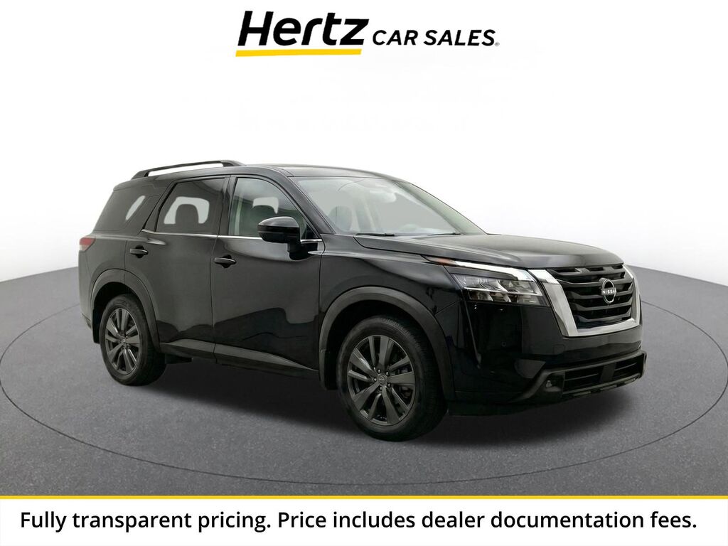 2025 Nissan Pathfinder SV — photo 1 of 23