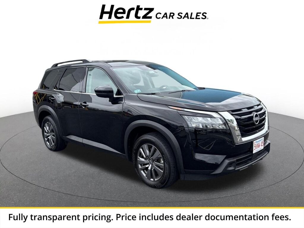 2025 Nissan Pathfinder SV — photo 1 of 13