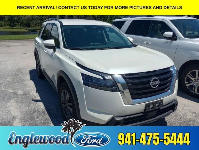 2024 Nissan Pathfinder SV