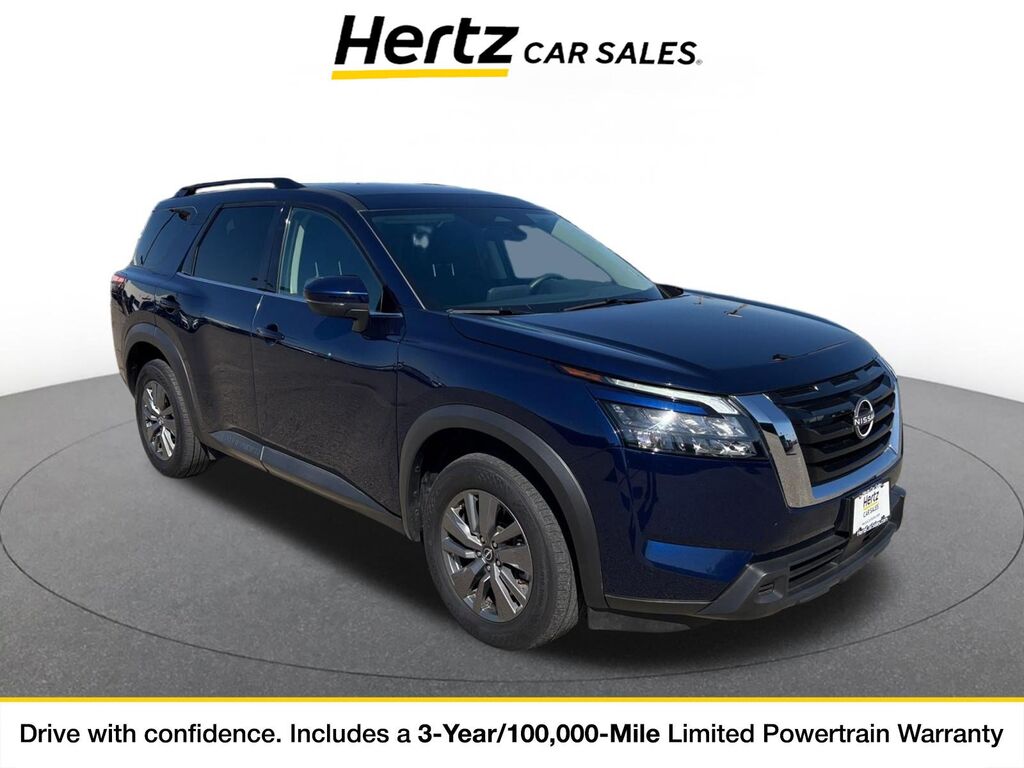 2025 Nissan Pathfinder SV — photo 1 of 11