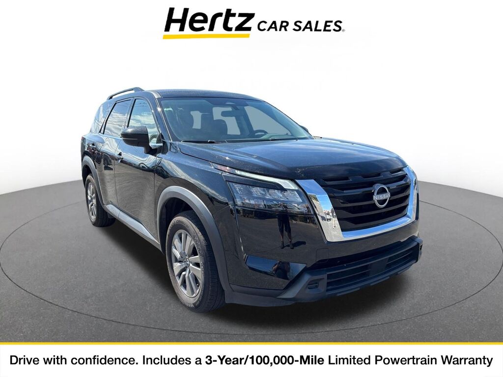 2025 Nissan Pathfinder SV — photo 1 of 11