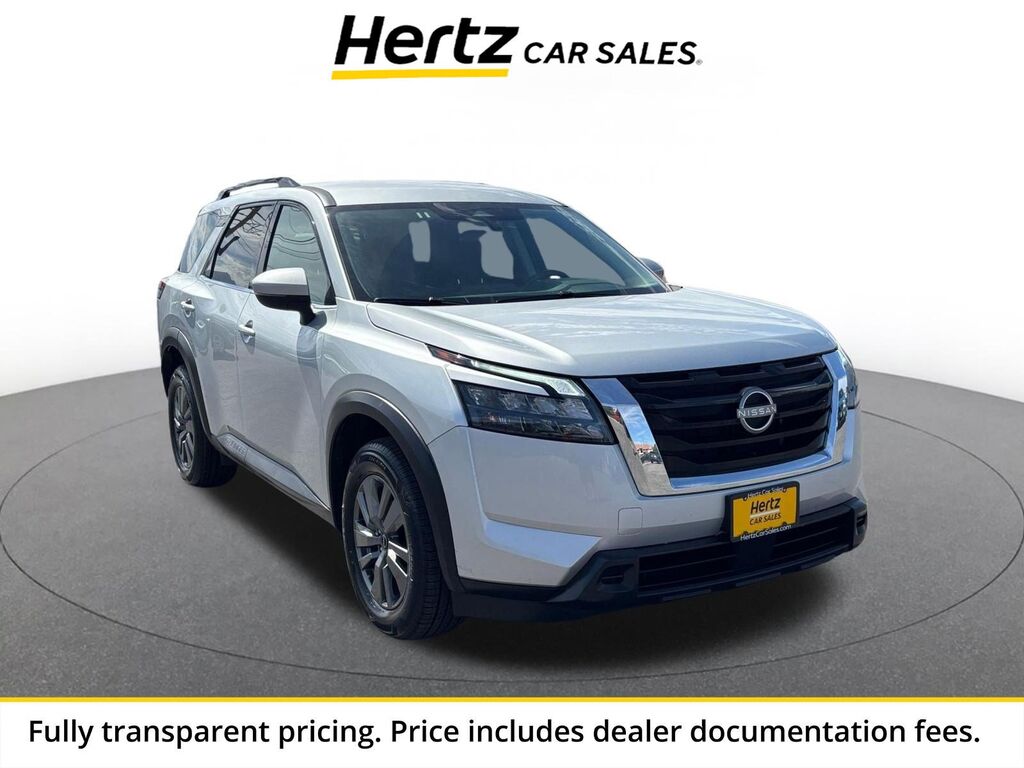 2025 Nissan Pathfinder SV — photo 1 of 1