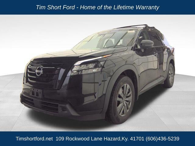 2024 Nissan Pathfinder SV — photo 1 of 50