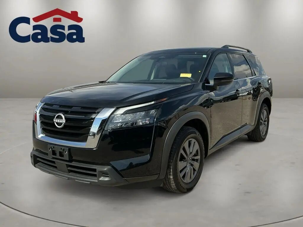 2025 Nissan Pathfinder SV — photo 1 of 13