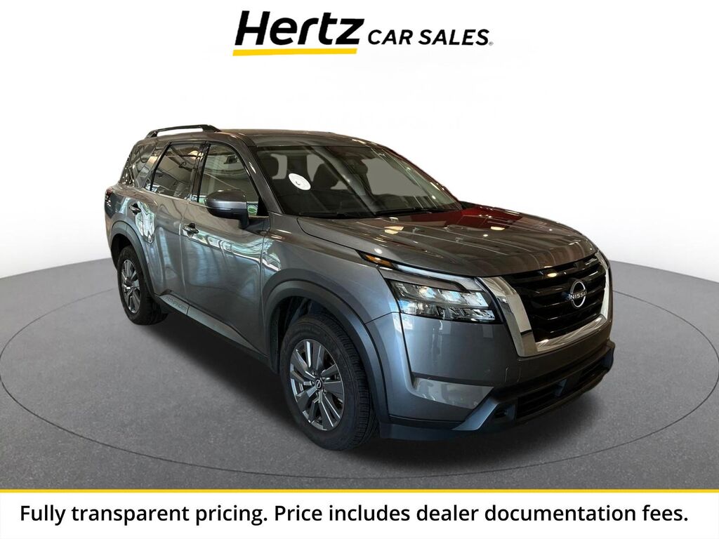 2025 Nissan Pathfinder SV — photo 1 of 13