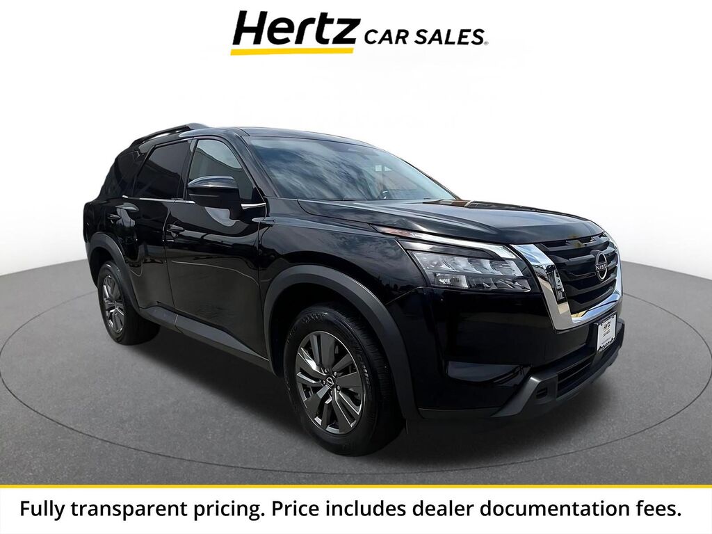 2025 Nissan Pathfinder SV — photo 1 of 13