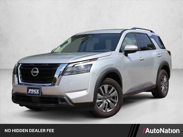 2025 Nissan Pathfinder SV — photo 1 of 66