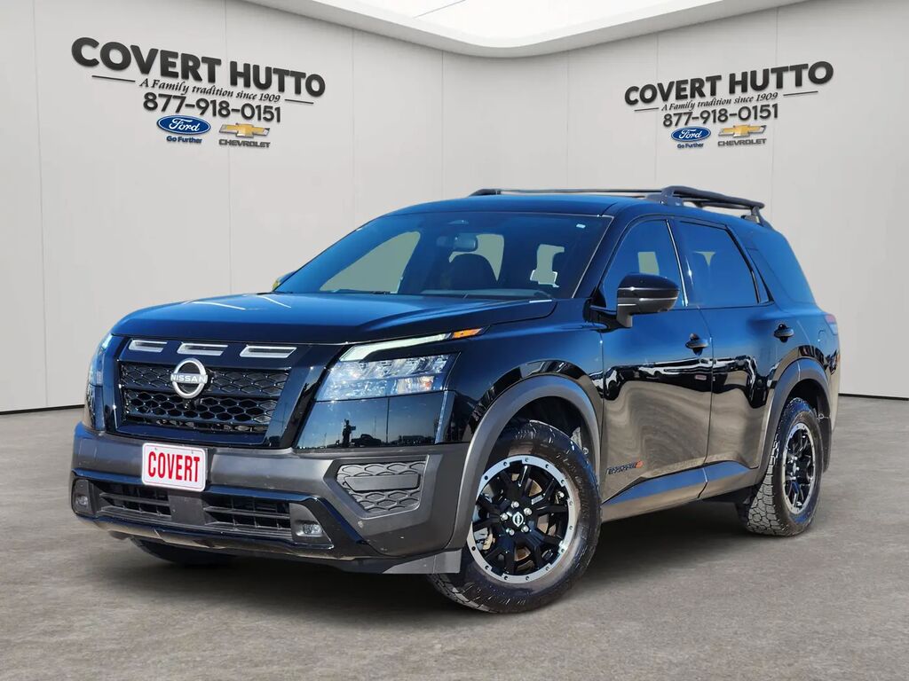2024 Nissan Pathfinder Rock Creek — photo 1 of 13