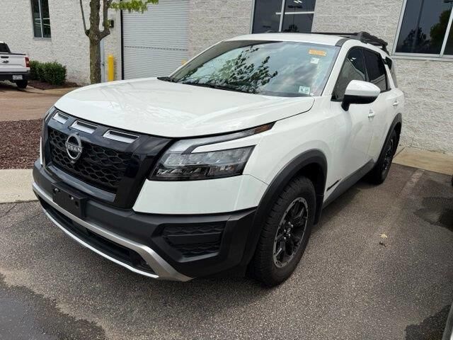 2025 Nissan Pathfinder Rock Creek — photo 1 of 40