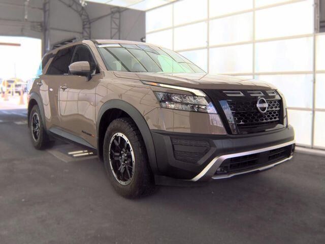 2023 Nissan Pathfinder Rock Creek — photo 1 of 21
