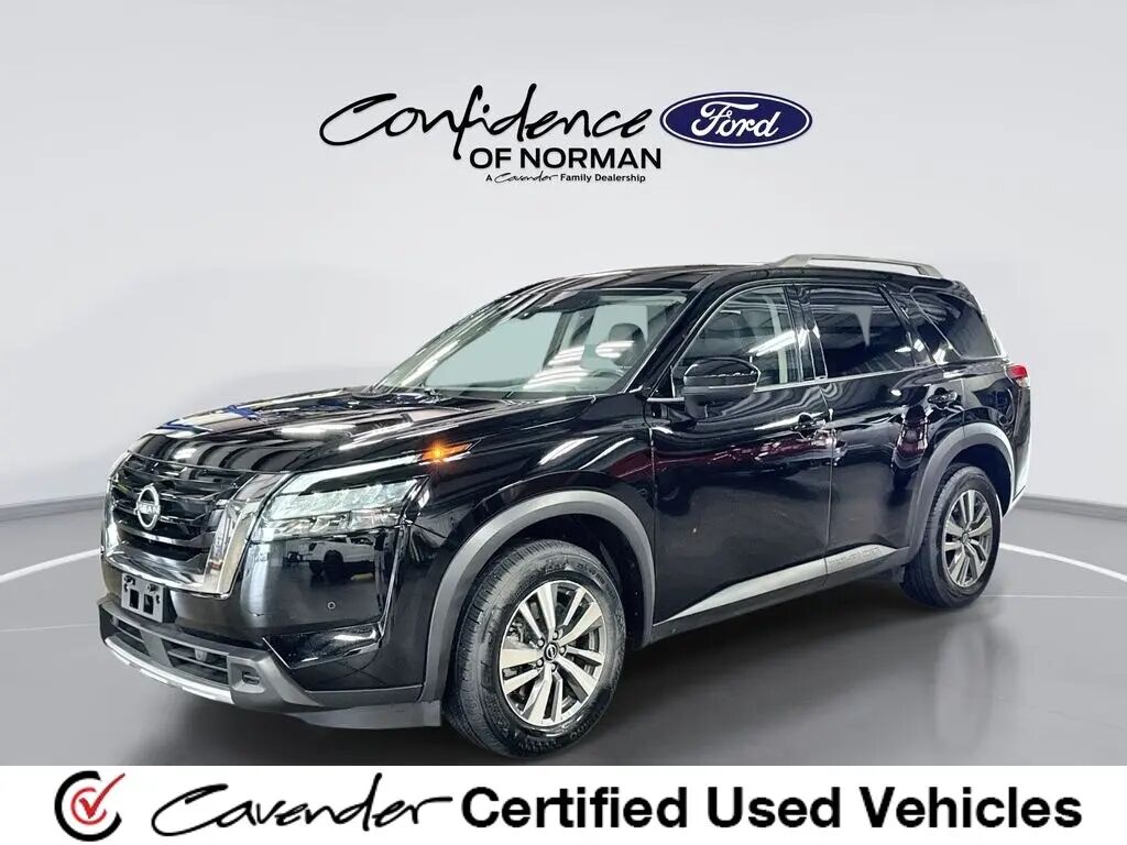 2025 Nissan Pathfinder SL — photo 1 of 28