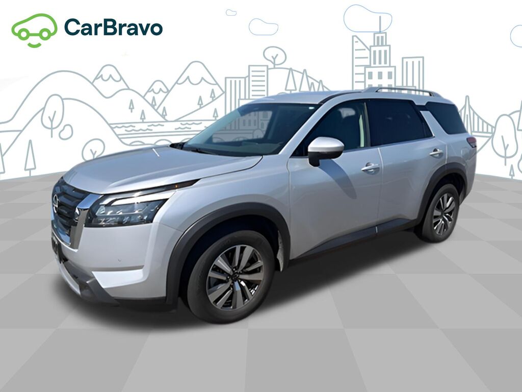 2025 Nissan Pathfinder SL — photo 1 of 6