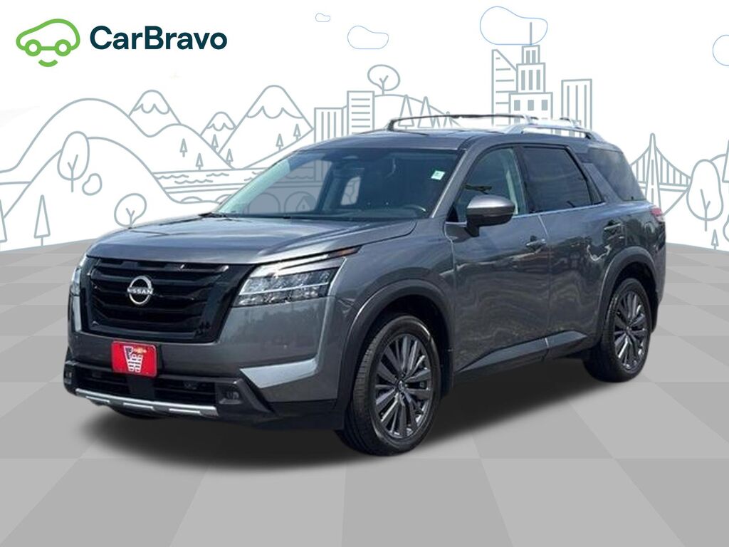 2023 Nissan Pathfinder SL 4WD — photo 1 of 6