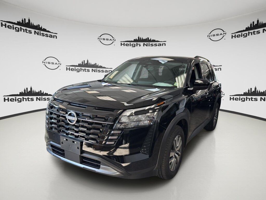 2026 Nissan Pathfinder SL — photo 1 of 13
