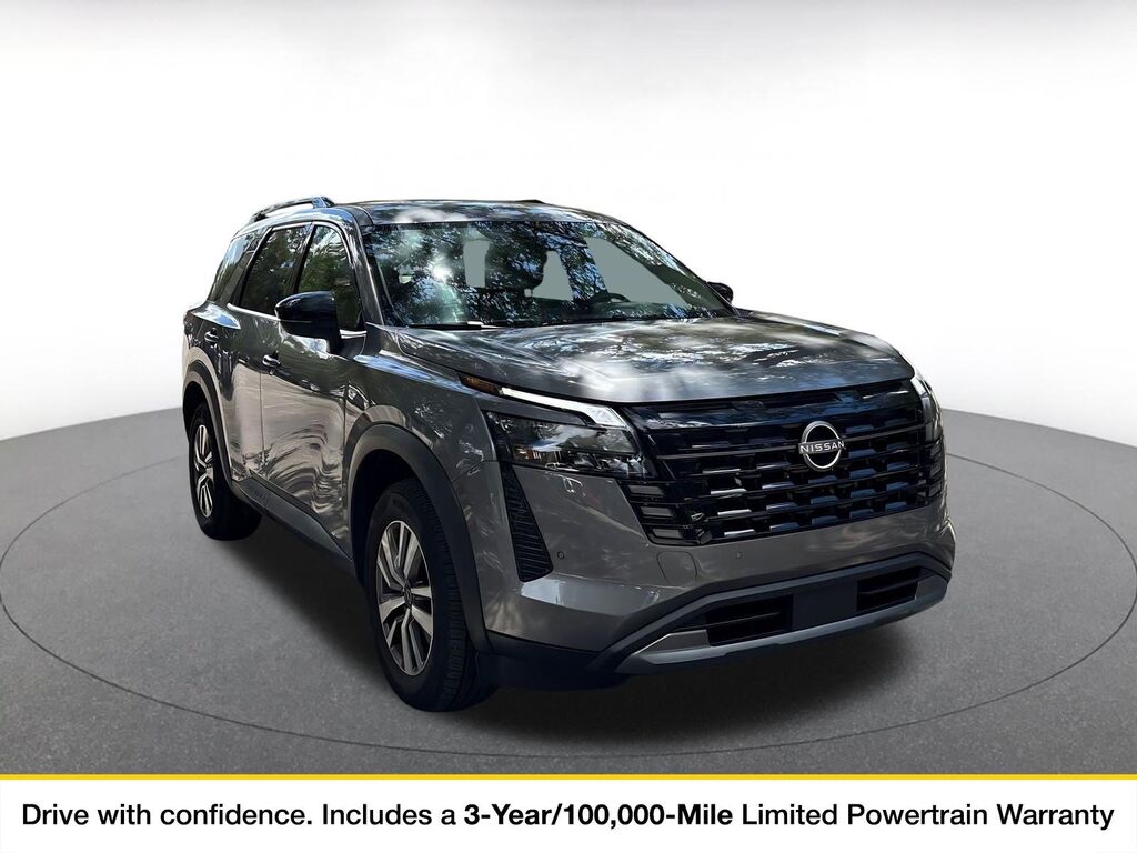2026 Nissan Pathfinder SL — photo 1 of 11