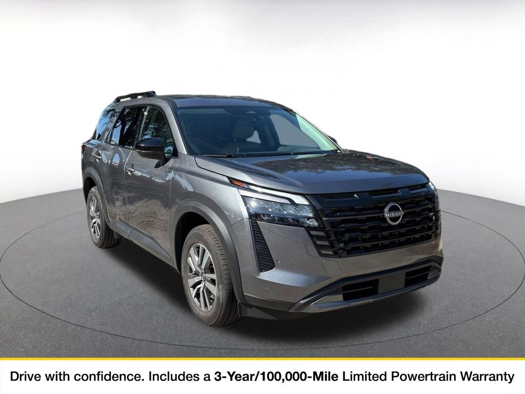 2026 Nissan Pathfinder SL — photo 1 of 11