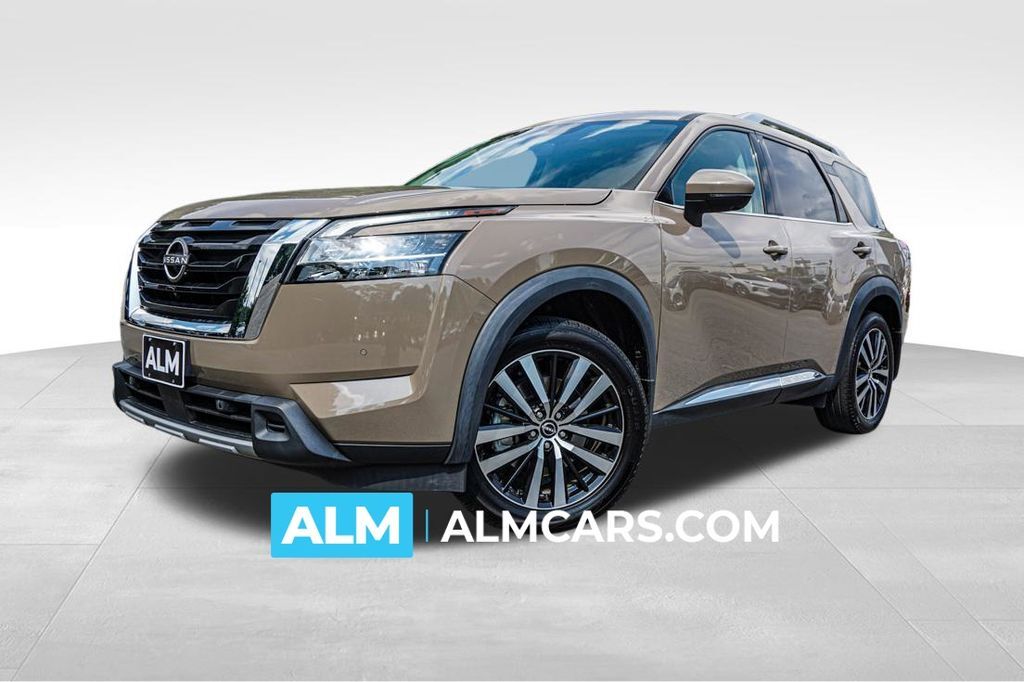 2023 Nissan Pathfinder Platinum — photo 1 of 16