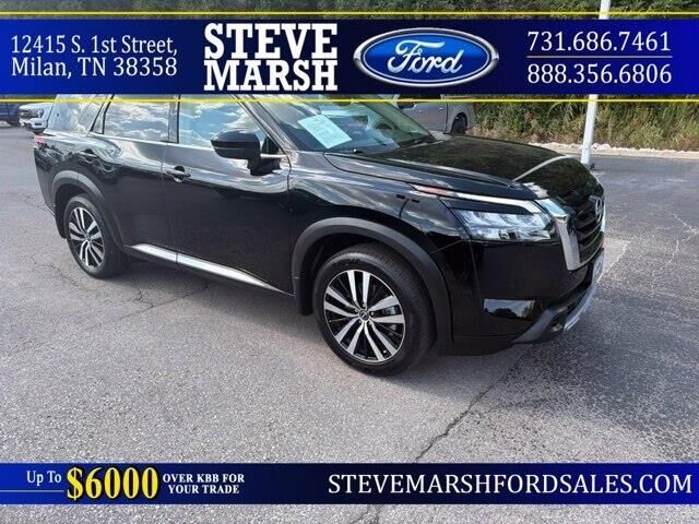 2025 Nissan Pathfinder Platinum