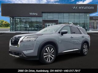 2022 Nissan Pathfinder Platinum