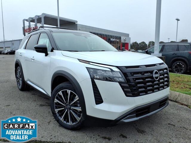 2026 Nissan Pathfinder Platinum