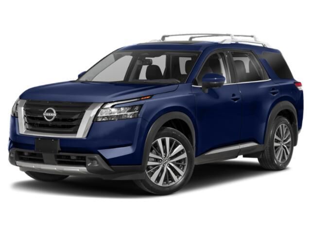 2022 Nissan Pathfinder Platinum — photo 1 of 13