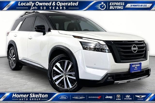 2023 Nissan Pathfinder Platinum