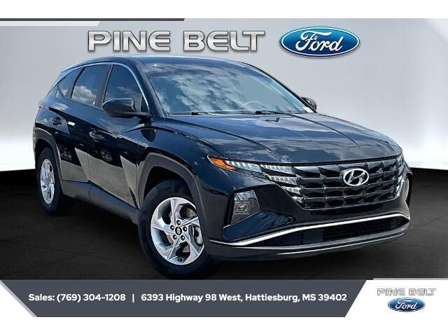 2023 Hyundai TUCSON SE