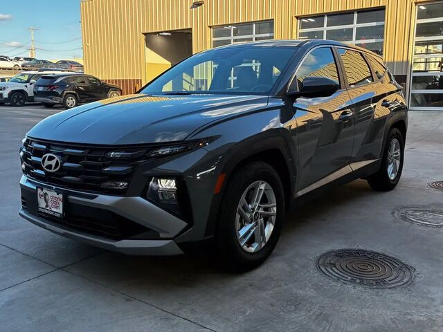 2026 Hyundai TUCSON SE
