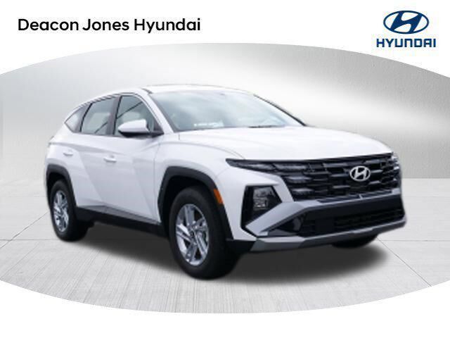 2026 Hyundai TUCSON SE — photo 1 of 13