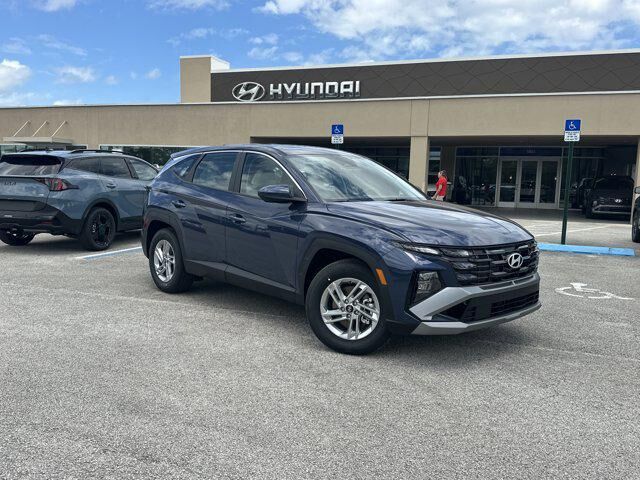 2026 Hyundai TUCSON SE — photo 1 of 13