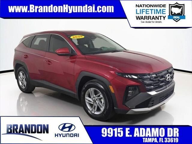2025 Hyundai TUCSON SE — photo 1 of 13