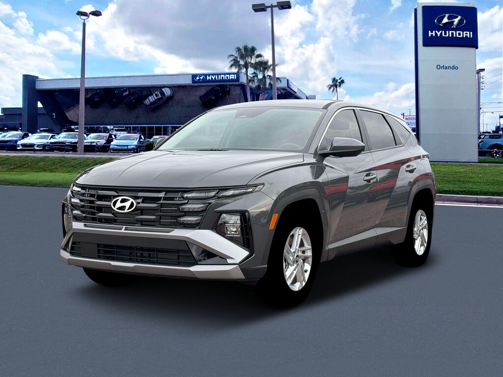2026 Hyundai TUCSON SE — photo 1 of 12