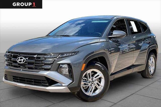 2025 Hyundai TUCSON SE — photo 1 of 13