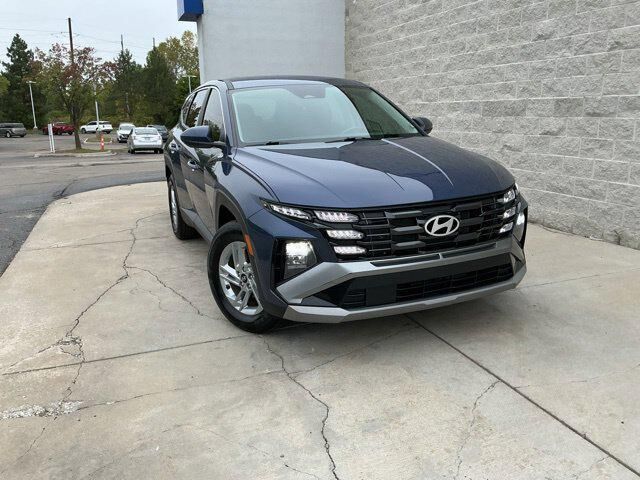 2025 Hyundai TUCSON SE — photo 1 of 13