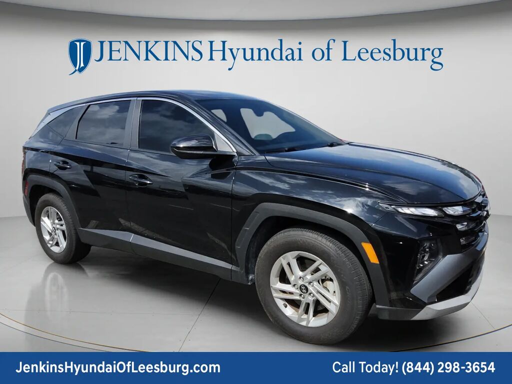 2025 Hyundai TUCSON SE — photo 1 of 13