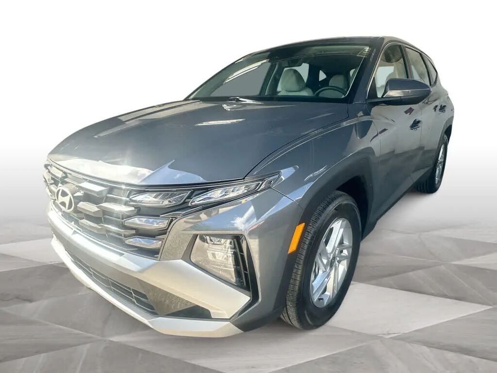 2026 Hyundai TUCSON SE — photo 1 of 13