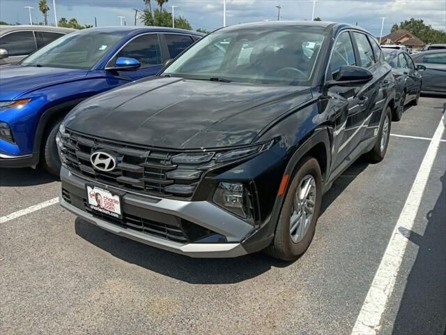 2026 Hyundai TUCSON SE — photo 1 of 45