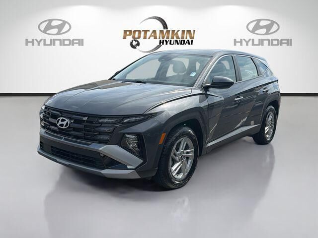 2025 Hyundai TUCSON SE — photo 1 of 13