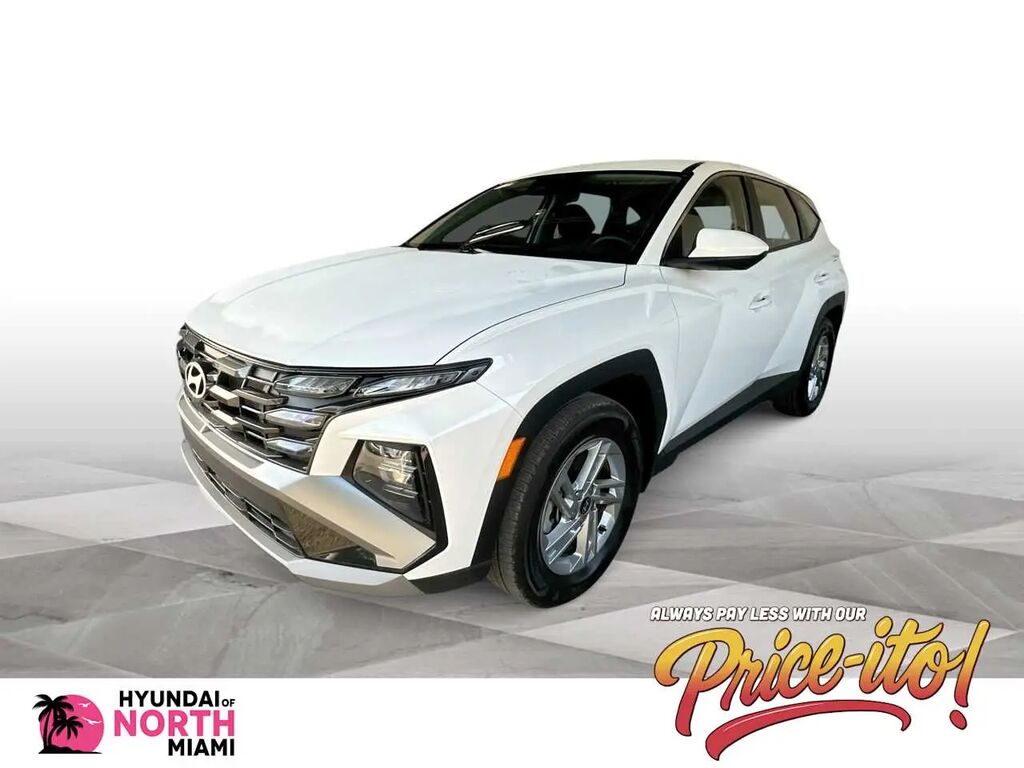 2026 Hyundai TUCSON SE — photo 1 of 17