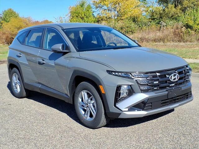 2026 Hyundai TUCSON SE — photo 1 of 13