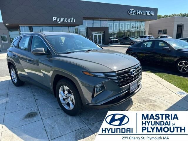 2024 Hyundai TUCSON SE