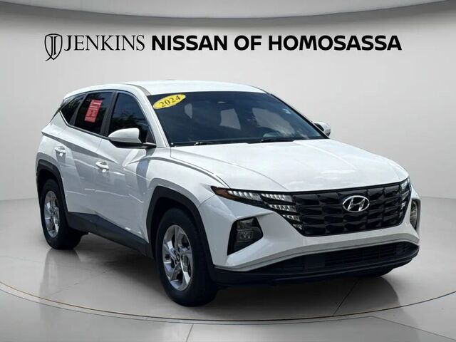 2024 Hyundai TUCSON SE