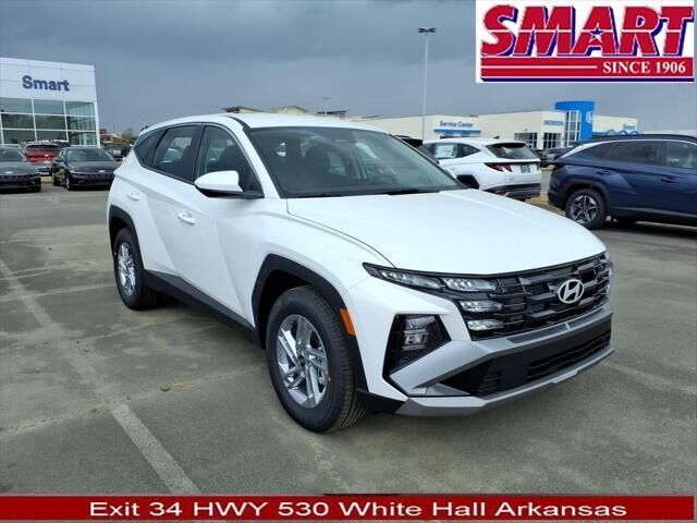 2026 Hyundai TUCSON SE — photo 1 of 13