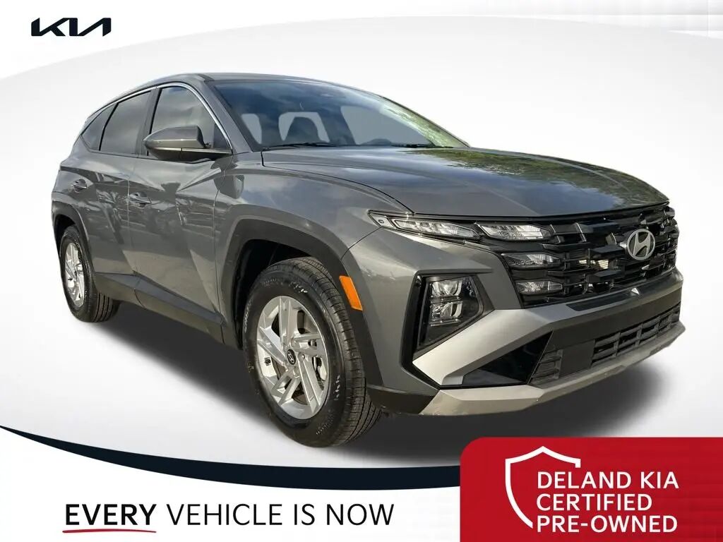 2025 Hyundai TUCSON SE — photo 1 of 13